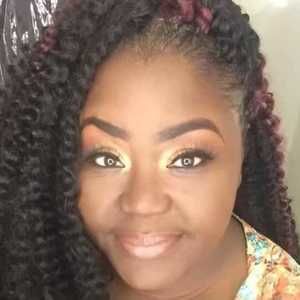 Meet your Posher, Celissa